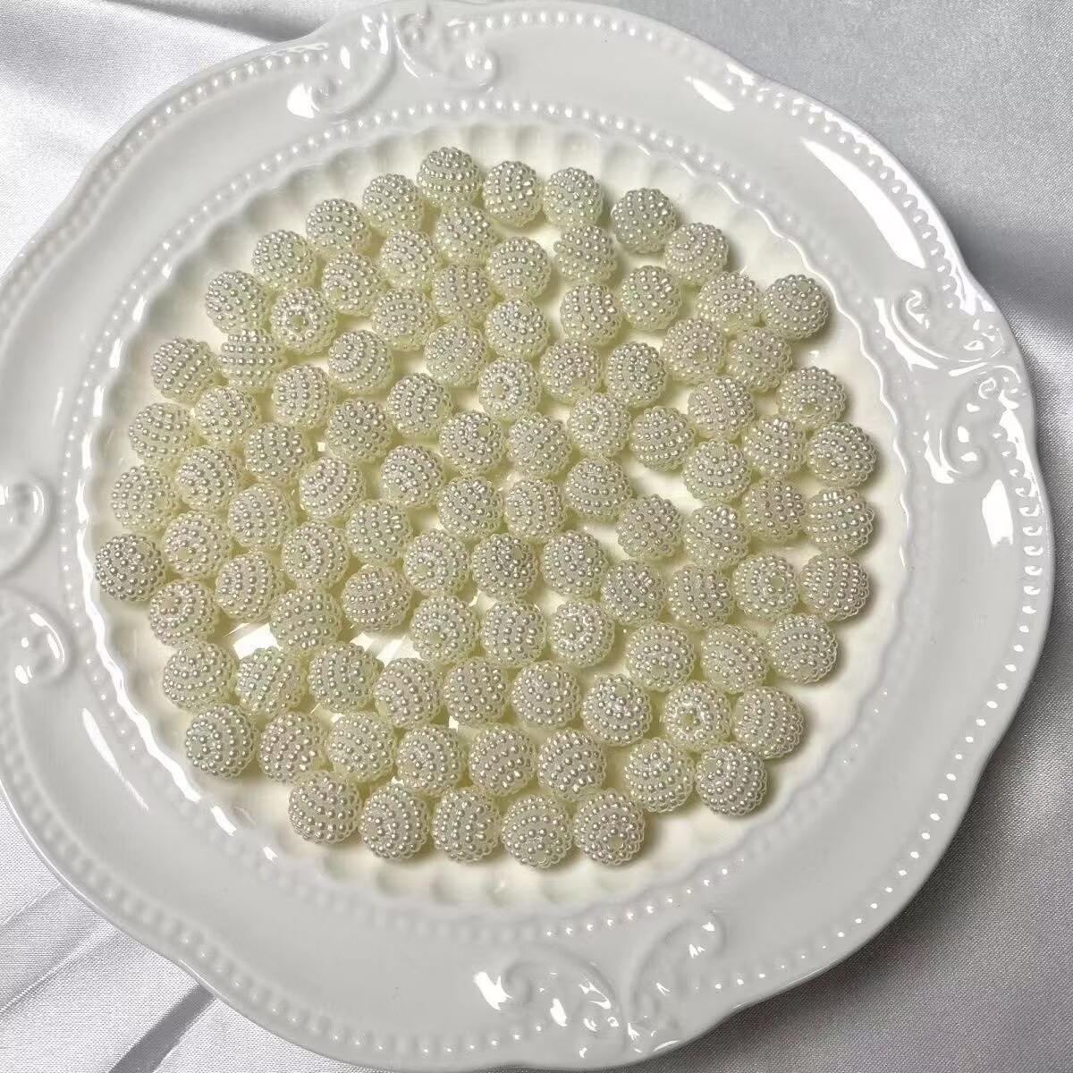Bolas de acrílico ABS blancas  - Jewelry Making Event reseña y precio
